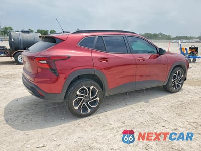 Trzecie zdjęcie samochodu z tyłu: 2025 CHEVROLET TRAX 2RS VIN:KL77LJEP4SC073016 - miniatura