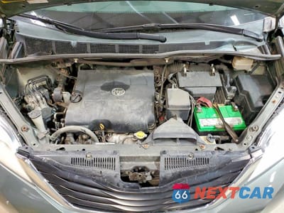 Zdjęcie 12 z 13 samochodu: 2014 TOYOTA SIENNA LE VIN:5TDJK3DC0ES090467 - miniatura
