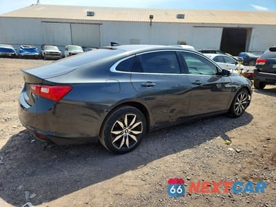 Trzecie zdjęcie samochodu z tyłu: 2018 CHEVROLET MALIBU LT VIN:1G1ZD5ST5JF186612 - miniatura