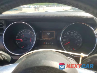 Zdjęcie 9 z 12 samochodu: 2016 FORD MUSTANG VIN:1FATP8EM4G5291494 - miniatura