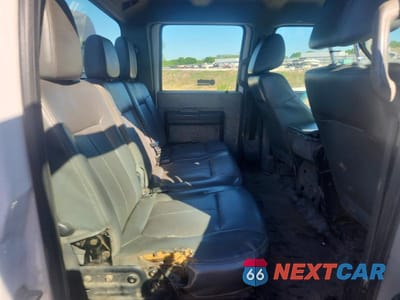Zdjęcie 11 z 13 samochodu: 2016 FORD F350 SUPER DUTY VIN:1FT8W3AT4GEC31878 - miniatura