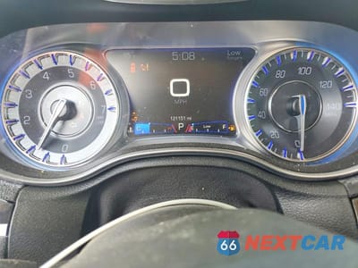 Zdjęcie 9 z 12 samochodu: 2018 CHRYSLER 300 LIMITED VIN:2C3CCAEG6JH319842 - miniatura