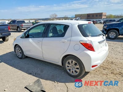 Drugie zdjęcie samochodu z przodu: 2012 TOYOTA YARIS 5-DOOR LE VIN:JTDKTUD32CD503991 - miniatura