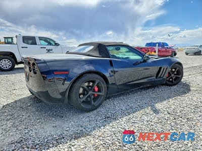 Trzecie zdjęcie samochodu z tyłu: 2012 CHEVROLET CORVETTE GRAND SPORT VIN:1G1YW3DW7C5104860 - miniatura