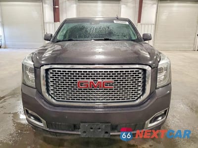 Piąte zdjęcie samochodu w środku: 2016 GMC YUKON XL DENALI VIN:1GKS2HKJXGR318712 - miniatura