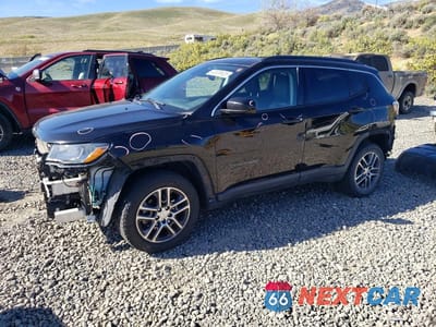 2017 JEEP COMPASS LATITUDE 3C4NJDBB6HT646084 - główne zdjęcie licytacji z USA - miniatura