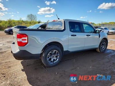 Trzecie zdjęcie samochodu z tyłu: 2024 FORD MAVERICK XLT VIN:3FTTW8H34RRA63558 - miniatura