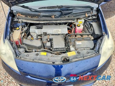 Zdjęcie 11 z 12 samochodu: 2014 TOYOTA PRIUS TWO VIN:JTDKN3DU0E1742232 - miniatura