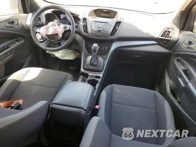 Zdjęcie 8 z 14 samochodu: 2013 FORD ESCAPE S VIN:1FMCU0F76DUB47665 - miniatura