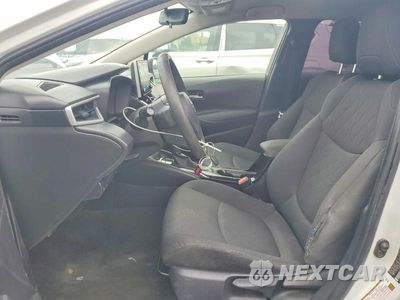 Zdjęcie 7 z 11 samochodu: 2020 TOYOTA COROLLA LE VIN:JTDEPRAE3LJ045142 - miniatura