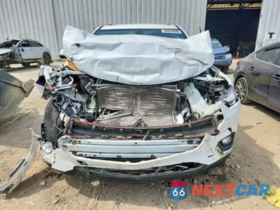 Piąte zdjęcie samochodu w środku: 2019 CHEVROLET TRAVERSE LT VIN:1GNEVGKW4KJ124634 - miniatura