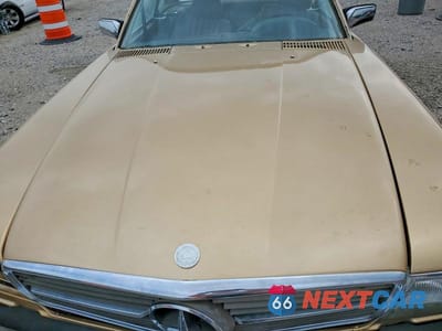 Zdjęcie 11 z 12 samochodu: 1982 MERCEDES-BENZ 380 SL VIN:WDBBA45A1CB013040 - miniatura