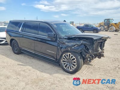 Czwarte zdjęcie samochodu z boku: 2023 GMC YUKON XL DENALI ULTIMATE VIN:1GKS2KKL8PR316374 - miniatura