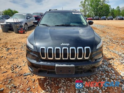 Piąte zdjęcie samochodu w środku: 2015 JEEP CHEROKEE LATITUDE VIN:1C4PJMCB8FW626501 - miniatura