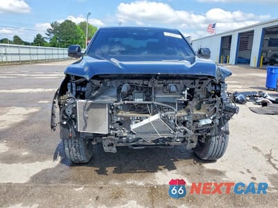 Piąte zdjęcie samochodu w środku: 2026 TOYOTA TUNDRA LIMITED HV VIN:5TFWC5DB4TX115965 - miniatura