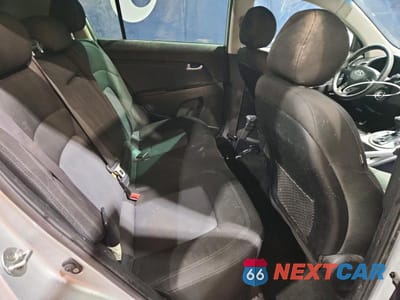 Zdjęcie 11 z 13 samochodu: 2016 KIA SPORTAGE LX VIN:KNDPBCACXG7850609 - miniatura