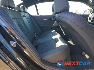 Zdjęcie 10 z 13 samochodu: 2024 BMW 530 XI VIN:WBA53FJ09RCP67885 - miniatura