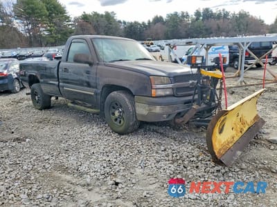 Czwarte zdjęcie samochodu z boku: 2005 CHEVROLET SILVERADO K1500 VIN:1GCEK14TX5E168264 - miniatura