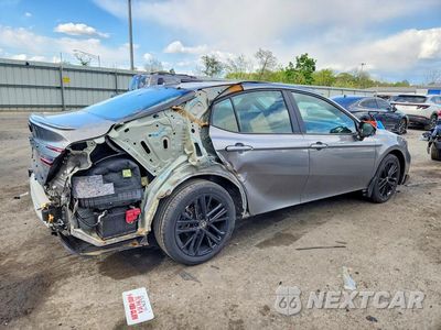 Trzecie zdjęcie samochodu z tyłu: 2026 TOYOTA CAMRY VIN:4T1DBADK6TU546095 - miniatura