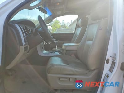 Zdjęcie 7 z 11 samochodu: 2007 TOYOTA TUNDRA CREWMAX SR5 VIN:5TBDV54167S473176 - miniatura