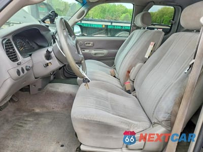 Zdjęcie 7 z 11 samochodu: 2001 TOYOTA TUNDRA ACCESS CAB SR5 VIN:5TBRN34111S141955 - miniatura