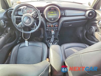 Zdjęcie 8 z 12 samochodu: 2017 MINI COOPER VIN:WMWXU1C51H2E18115 - miniatura