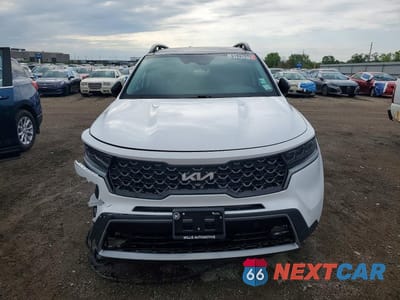Piąte zdjęcie samochodu w środku: 2023 KIA SORENTO X-LINE SX PRESTIGE VIN:5XYRKDLF1PG178979 - miniatura
