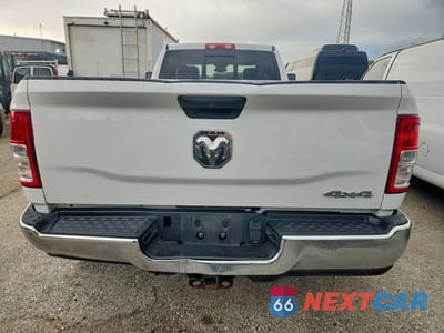 Zdjęcie 6 z 12 samochodu: 2022 RAM 3500 TRADESMAN VIN:3C63RRGL9NG135415 - miniatura