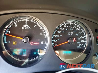 Zdjęcie 9 z 13 samochodu: 2012 GMC YUKON SLT VIN:1GKS2CE0XCR222546 - miniatura