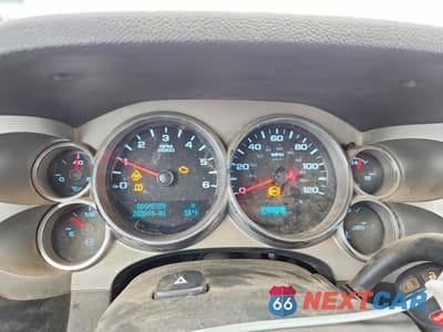 Zdjęcie 9 z 12 samochodu: 2011 CHEVROLET SILVERADO K1500 LT VIN:3GCPKSE38BG369114 - miniatura