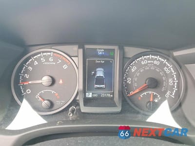 Zdjęcie 9 z 12 samochodu: 2023 TOYOTA TACOMA SR V6 VIN:3TMCZ5AN4PM642335 - miniatura
