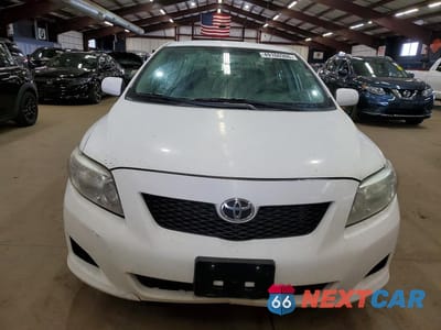 Piąte zdjęcie samochodu w środku: 2010 TOYOTA COROLLA LE VIN:2T1BU4EE8AC404048 - miniatura