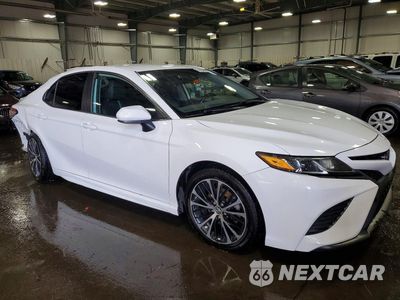 Czwarte zdjęcie samochodu z boku: 2019 TOYOTA CAMRY SE VIN:4T1B11HK6KU707063 - miniatura
