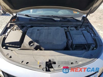 Zdjęcie 11 z 12 samochodu: 2018 CHEVROLET IMPALA LT VIN:1G1105S30JU135006 - miniatura