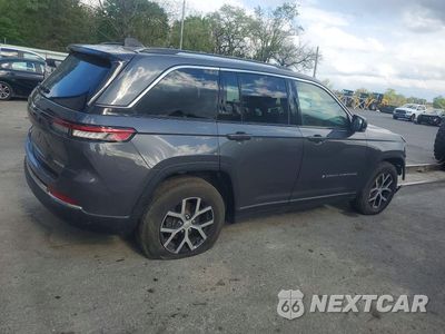 Trzecie zdjęcie samochodu z tyłu: 2023 JEEP GRAND CHEROKEE LIMITED VIN:1C4RJHBGXP8895599 - miniatura