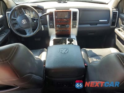 Zdjęcie 8 z 12 samochodu: 2012 DODGE RAM 2500 LARAMIE VIN:3C6TD5FT7CG250603 - miniatura
