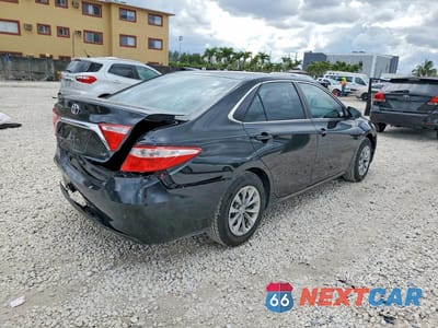 Trzecie zdjęcie samochodu z tyłu: 2016 TOYOTA CAMRY LE VIN:4T4BF1FKXGR545519 - miniatura