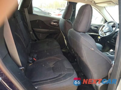 Zdjęcie 11 z 13 samochodu: 2015 JEEP CHEROKEE LATITUDE VIN:1C4PJMCS1FW514316 - miniatura