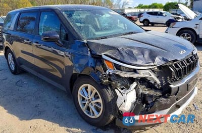 Czwarte zdjęcie samochodu z boku: 2024 KIA CARNIVAL LX VIN:KNDNB4H32R6330478 - miniatura