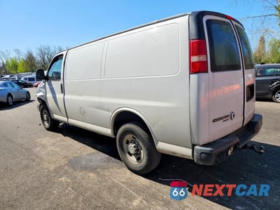 Drugie zdjęcie samochodu z przodu: 2014 CHEV EXPRESS G2500 VIN:1GCWGFCA9E1206142 - miniatura