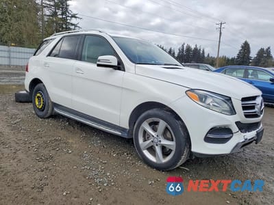 Czwarte zdjęcie samochodu z boku: 2016 MERCEDES-BENZ GLE 350 4MATIC VIN:4JGDA5HB7GA738055 - miniatura