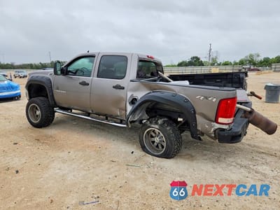 Drugie zdjęcie samochodu z przodu: 2008 GMC SIERRA K1500 VIN:3GTEK13338G227217 - miniatura