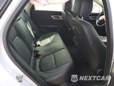 Zdjęcie 10 z 13 samochodu: 2016 JAGUAR XF PREMIUM VIN:SAJBD4BV9GCY13294 - miniatura