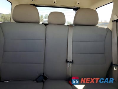 Zdjęcie 10 z 13 samochodu: 2011 FORD ESCAPE XLT VIN:1FMCU0D78BKB25467 - miniatura