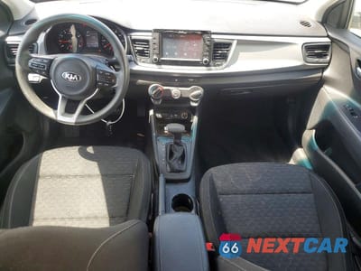 Zdjęcie 8 z 12 samochodu: 2019 KIA RIO S VIN:3KPA24AB6KE223126 - miniatura