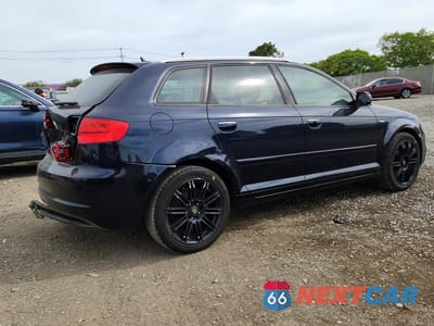 Trzecie zdjęcie samochodu z tyłu: 2011 AUDI A3 PREMIUM PLUS VIN:WAUKJBFM5BA114937 - miniatura