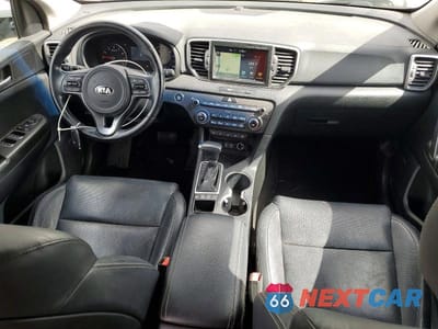 Zdjęcie 8 z 13 samochodu: 2017 KIA SPORTAGE EX VIN:KNDPNCAC3H7109064 - miniatura