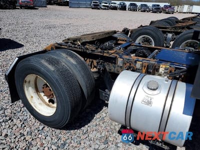 Zdjęcie 6 z 10 samochodu: 2014 KENWORTH T680 SEMI TRUCK VIN:1XKYA48X4EJ403204 - miniatura