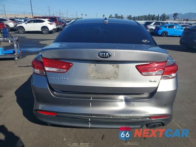 Zdjęcie 6 z 12 samochodu: 2018 KIA OPTIMA EX VIN:5XXGU4L35JG260670 - miniatura