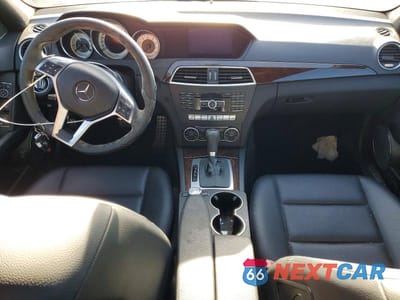 Zdjęcie 8 z 12 samochodu: 2014 MERCEDES-BENZ C 300 4MATIC VIN:WDDGF8AB3EA892912 - miniatura